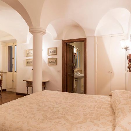 Navona Art Apartment Rome Bagian luar foto
